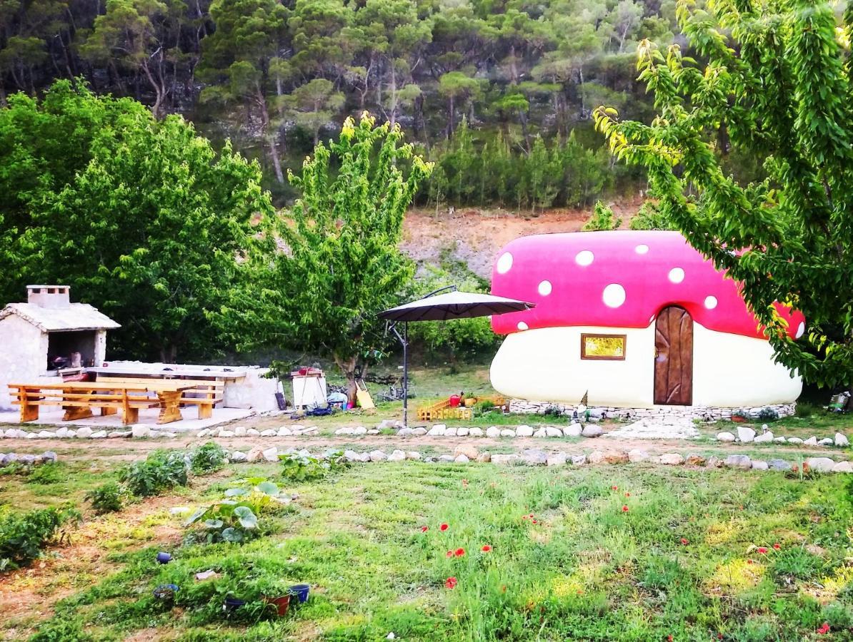 Krka Fairytale Village Rupe Exterior foto