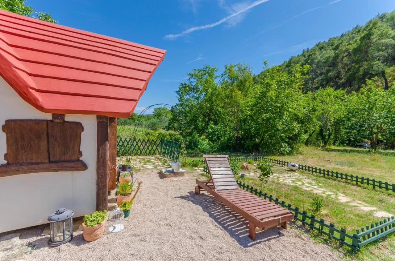 Krka Fairytale Village Rupe Exterior foto