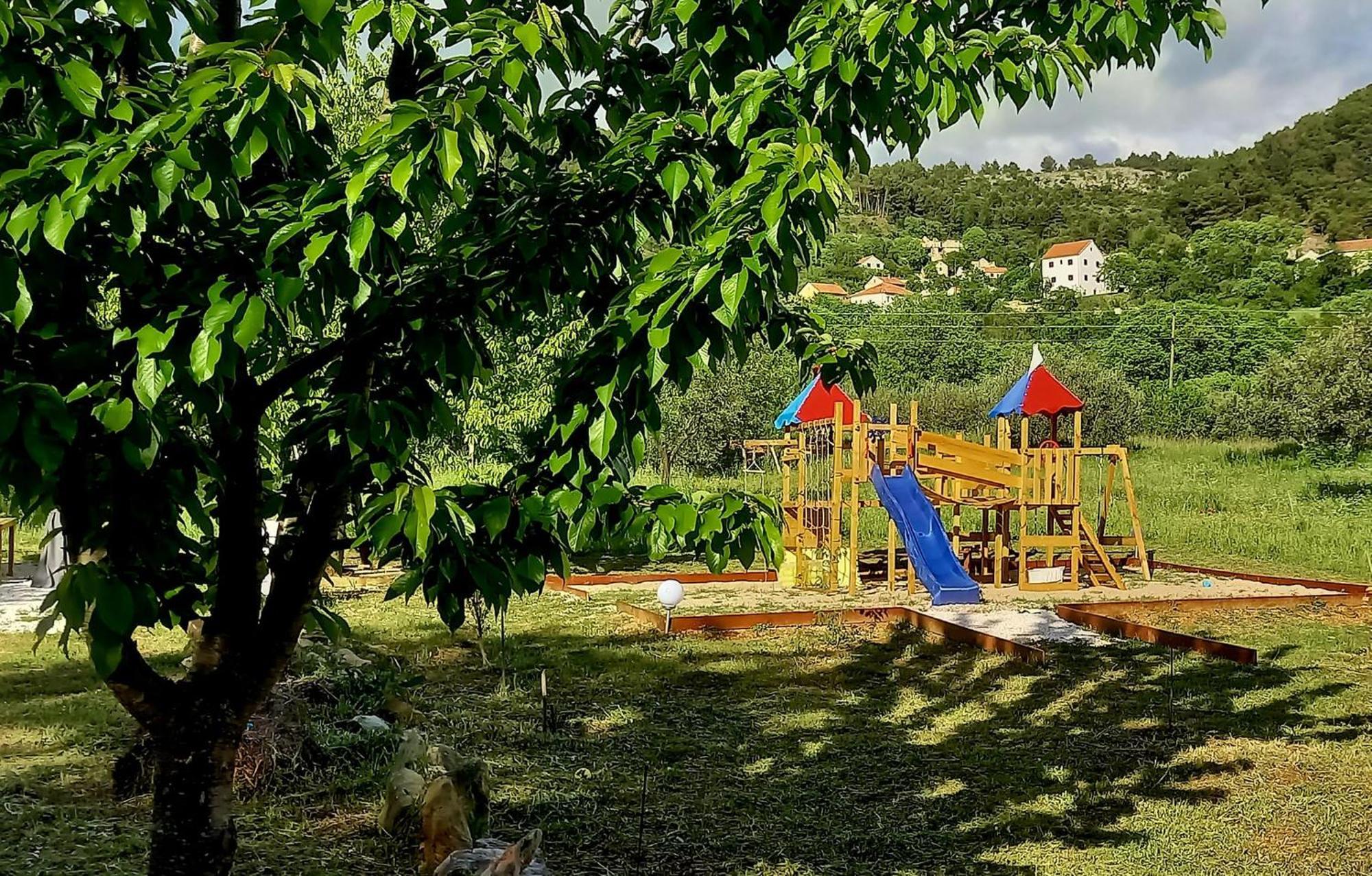 Krka Fairytale Village Rupe Exterior foto